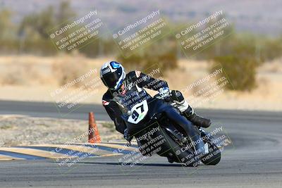 media/Jan-16-2022-CVMA (Sun) [[7f3d92989d]]/Race 2 Supersport Middleweight/